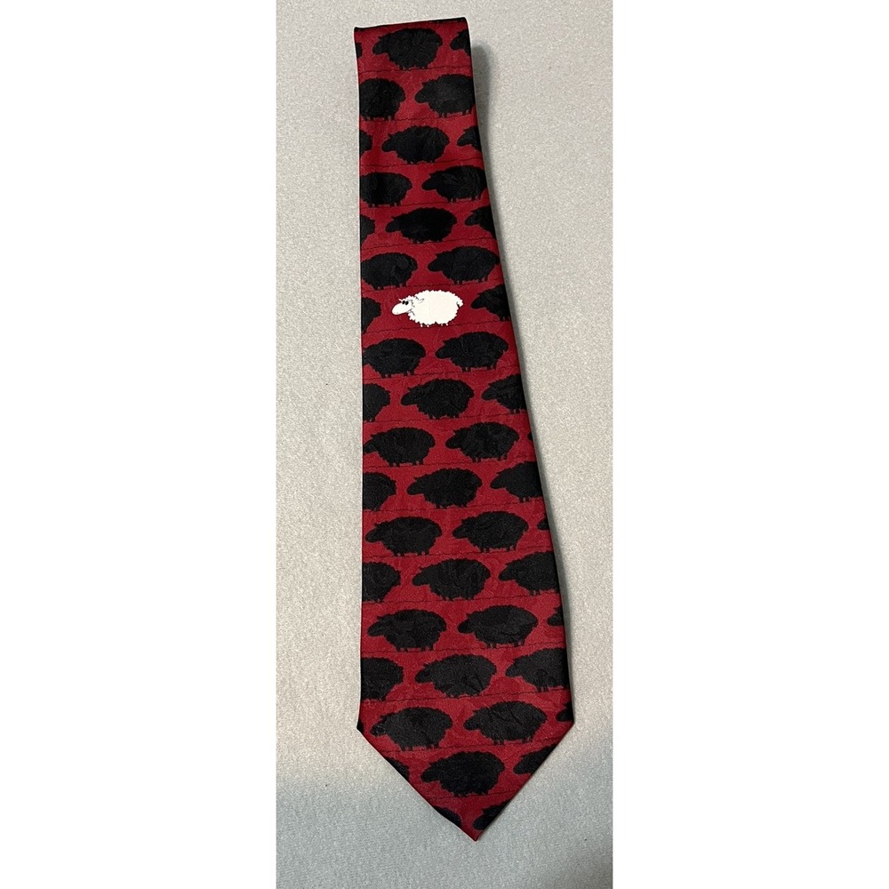 A‎ Rogers Black Sheep w White Sheep Red Background  Necktie